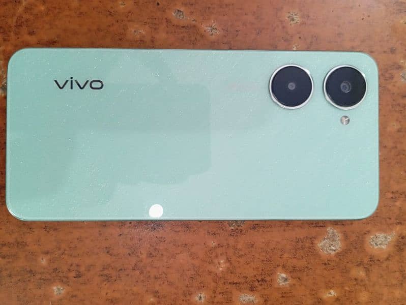 vivo Y03 1