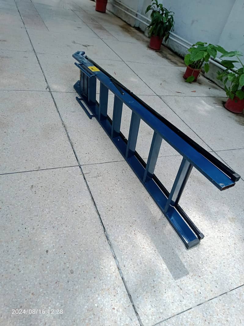 foldable ladder /imported quality folding Stairs/ Ladder/ Stairs/ghori 2