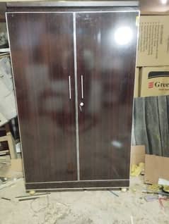 Wardrobe / Almari / furniture / almirah / cupboard / suiting almari 0