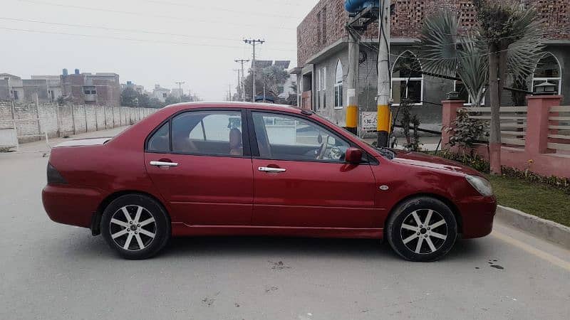 Mitsubishi Lancer 2005 7