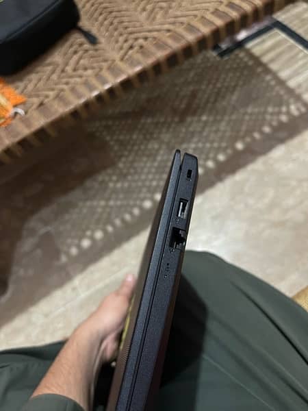 Lenovo V14 G3 2