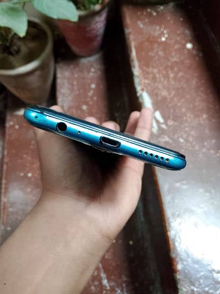 Infinix Hot 10 | 4/128 | For Sale 3