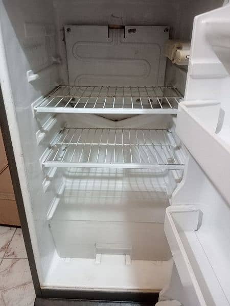 Dawlance fridge for sale 1