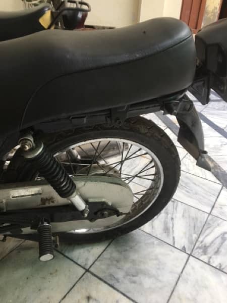 suzuki gs 150 1