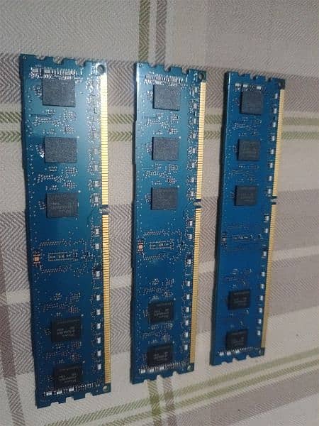 DDR3 Rams 4+4+4 2