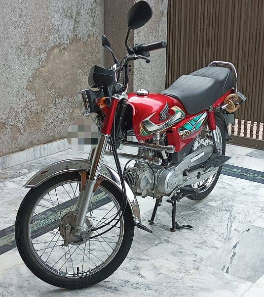 CD 70 Bike 3