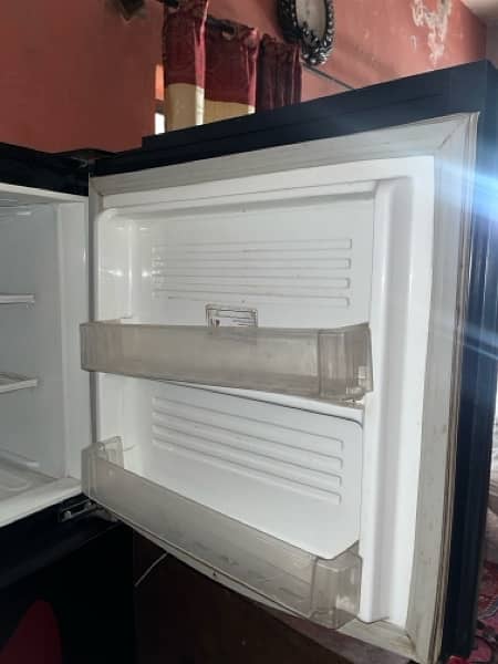 PEL REFRIGERATOR medium size (03450247227) 4