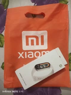 MI BAND 8 with box