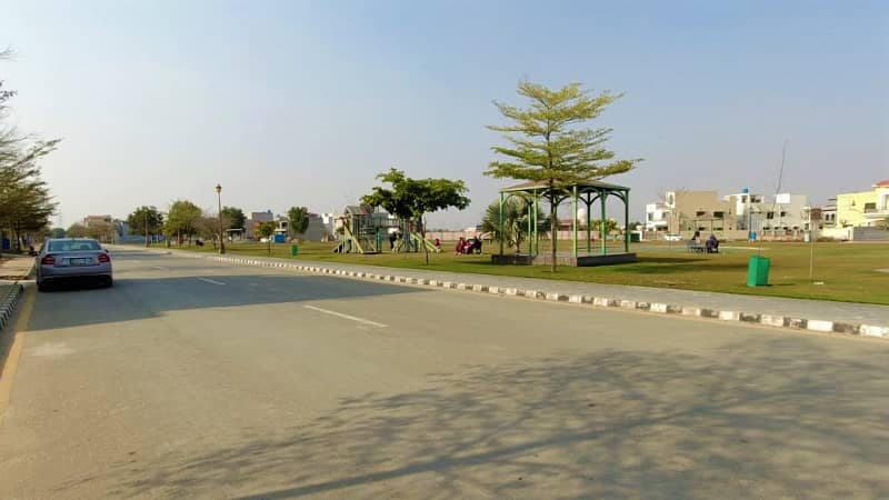 Corner + Facing Park 2 Kanal Residential Plot For Sale In Lake City - Sector M-1 Lake City Raiwind Road Lahore 13