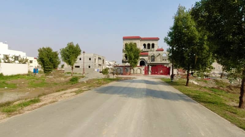 Corner + Facing Park 2 Kanal Residential Plot For Sale In Lake City - Sector M-1 Lake City Raiwind Road Lahore 21