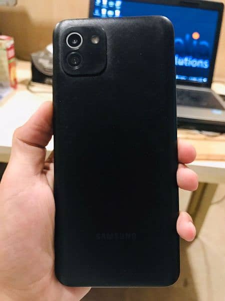 Samsung Galaxy A03 1