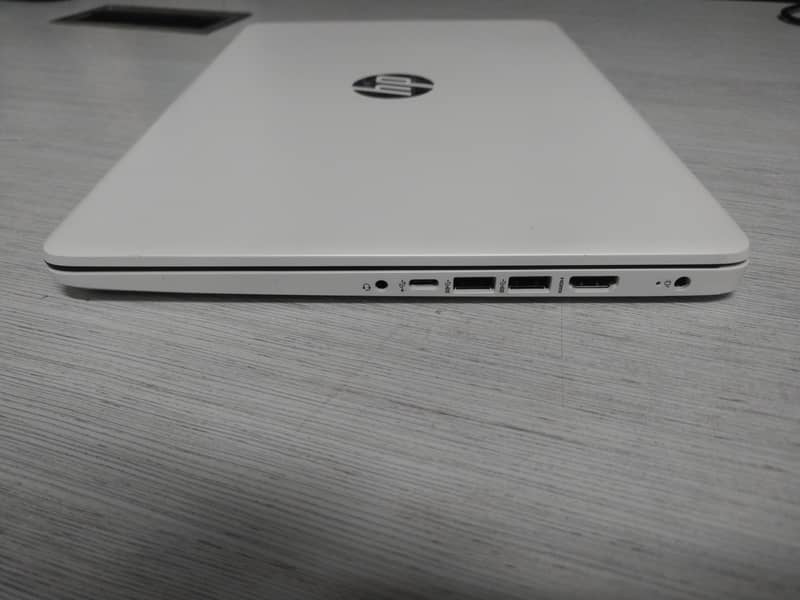 HP Laptop 14s 8GB Ram 256GB ssd  AMD Processor 3