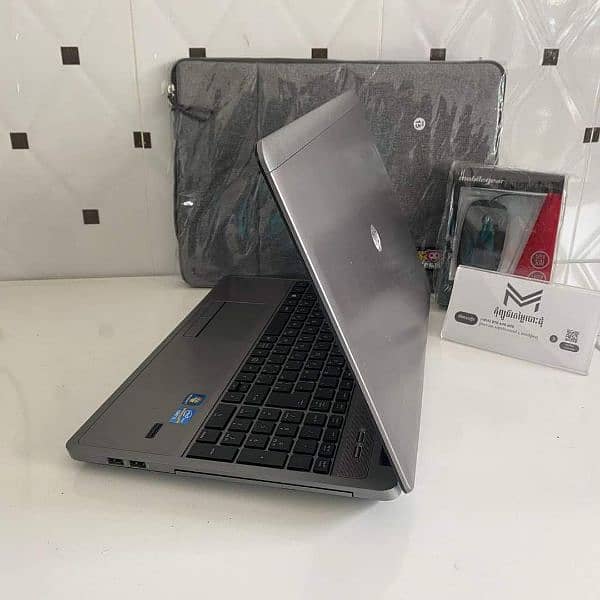 Big Display Hp 3rd Generation  Core i3 - 320GB Hard With Warranty 1