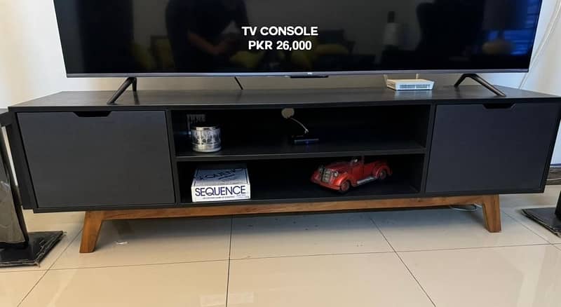 Home furniture and TV for sale 0