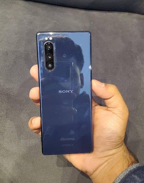 Sony Xperia 5 (4+64)Gb 0