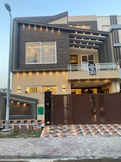 5 Marla brand new 5 Marla designer living house Eastren extension behria orchard lhr 0