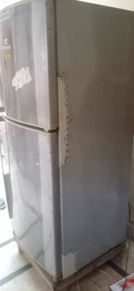 Dawlance fridge good cooling 4