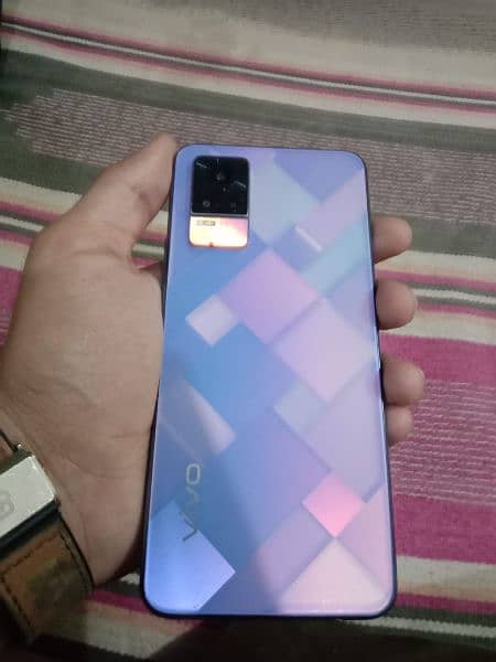 Vivo V21e For Sale With Original Box And Charger. 5