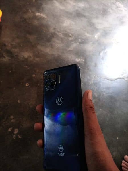 motorola one 5G UW 8