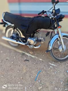 HONDA CD70 2024 for sell used like new