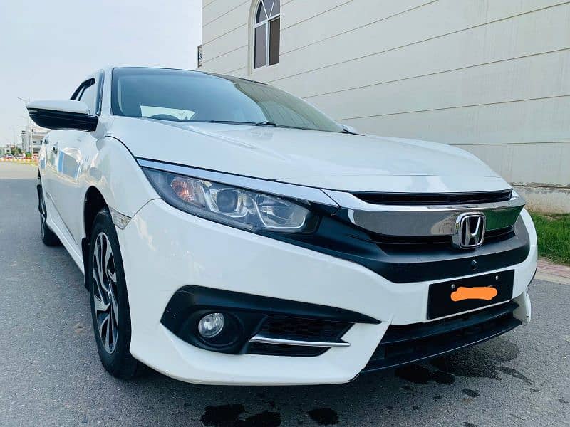 Civic full option 2018 model for sell 5