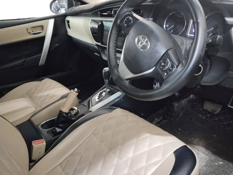 Toyota Altis Grande 2016 9