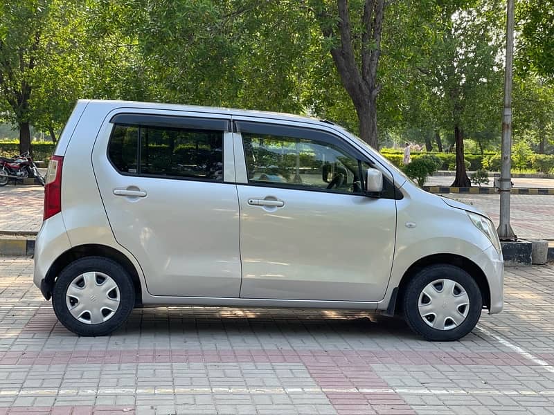 SUZUKI WAGON R JAPAN 2014 REGISTERED IN 2018 AUTOMATIC 660CC 18