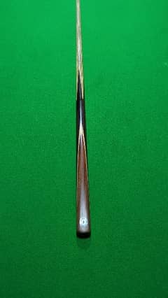 Master Original one piece snooker cue.   contact. . . 03214965882 0