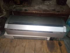 gree 1 ton D. c inverter 0