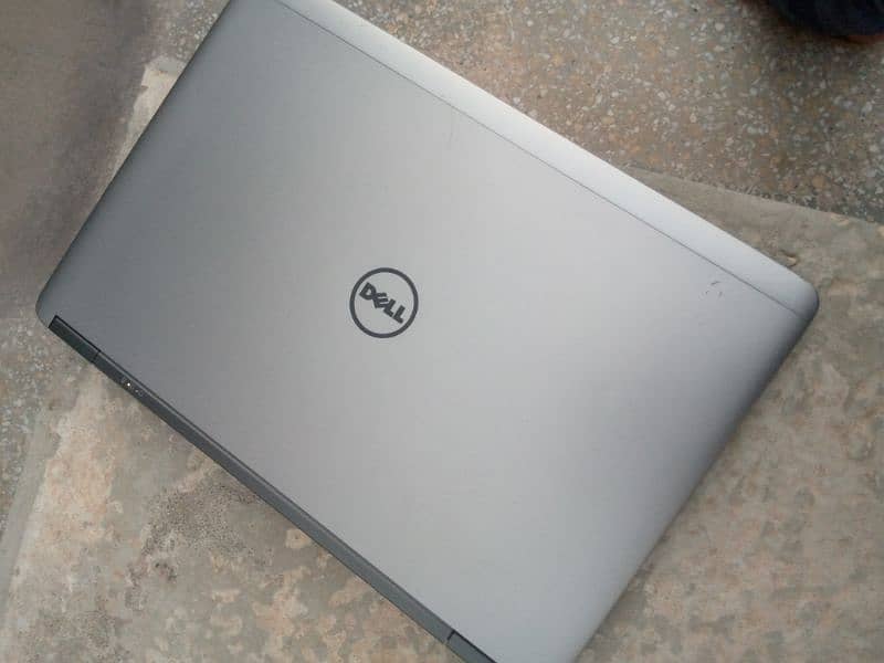 Lap Top cor I5 4th generation 3