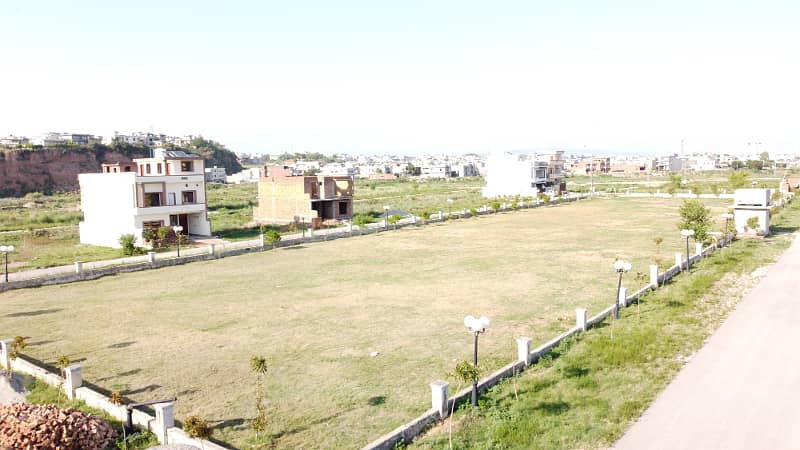 5 marla plot for sale in cbr town phase 1 7