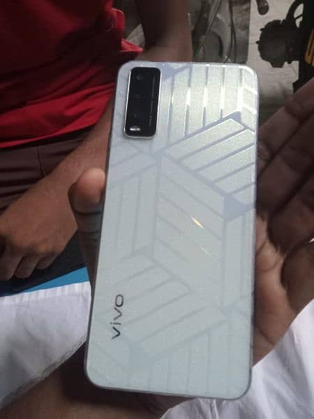 Vivo y20 4/64 complete box condition 10/9.5 4