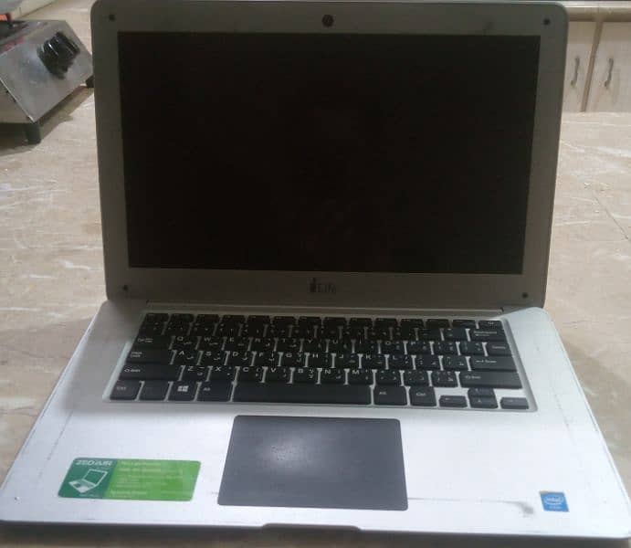 ZED AiR excellent laptop for school children 6