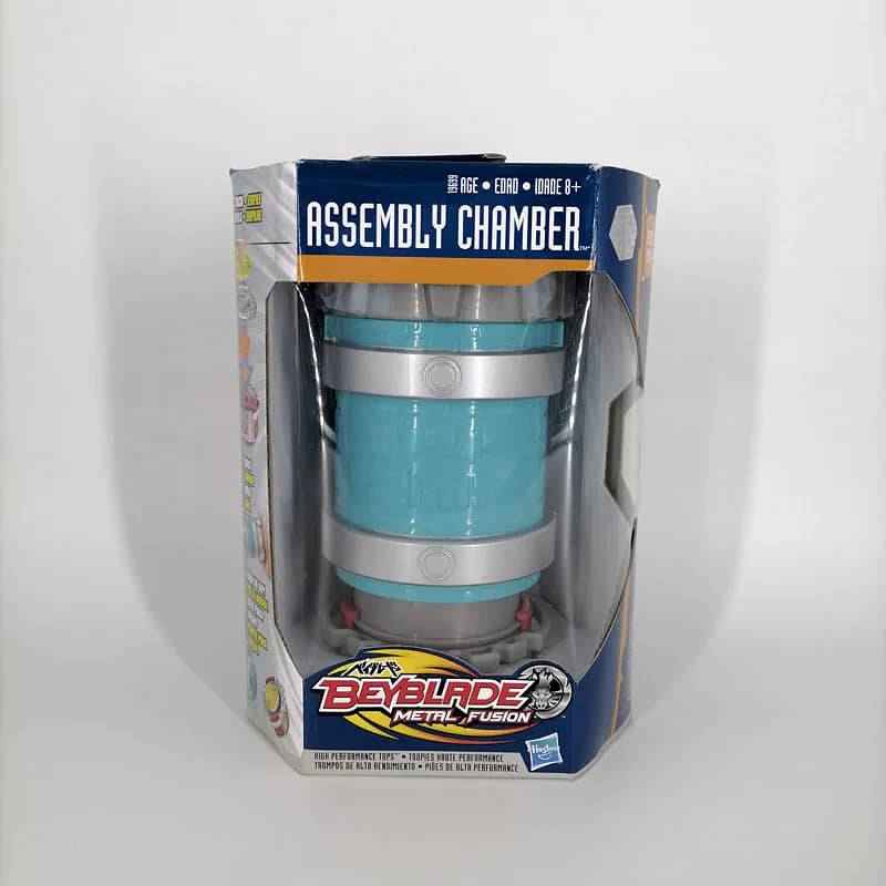 Beyblade Metal Series launchers and grip (accessories) 5