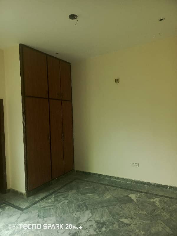 House For Rent Gas Avaiable 6