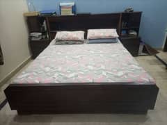 king size bed with side tables