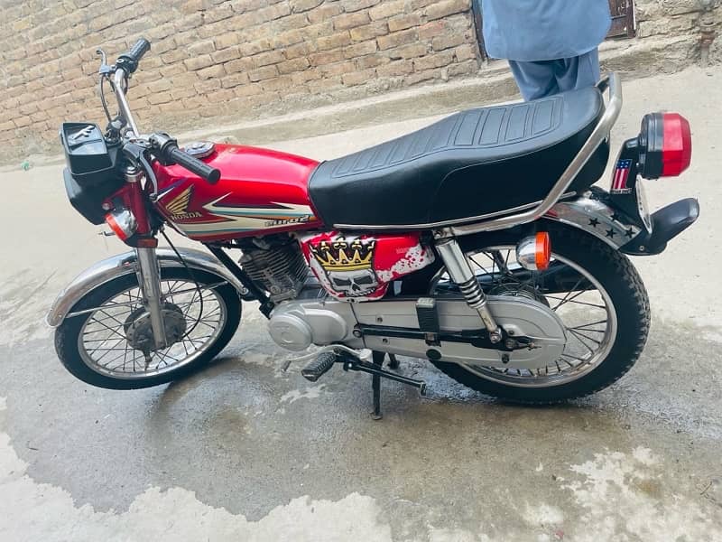 HONDA 125 2016 Model finishing all part original good condition 0