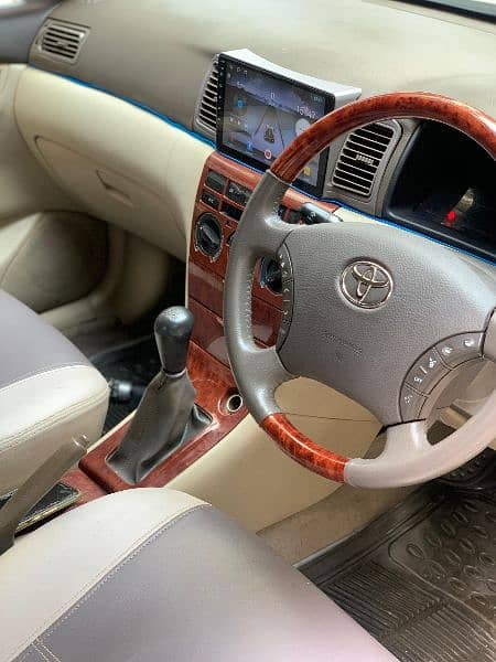 Toyota Corolla Altis 2005 7