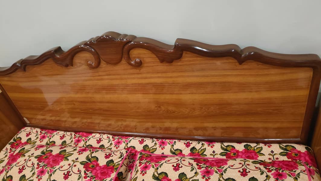 Low Price Wooden Bedset for Sale in Faisalabad 3