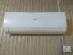 Hair 1.5 Ton DC Inverter A. C (Heat & Cool)