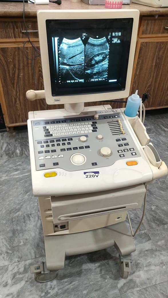 Refurb japanese grayscale ultrasound machine toshiba aloka 7