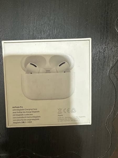 Airpods Pro with MagSafe Charging Case 1