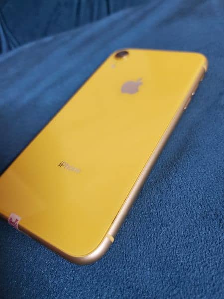 apple iphone xr jv 64 gb 4