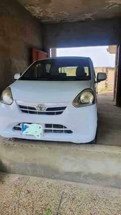 Toyota Pixis Epoch 2012 F