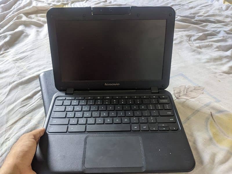 Lenovo chrome books for sale 0