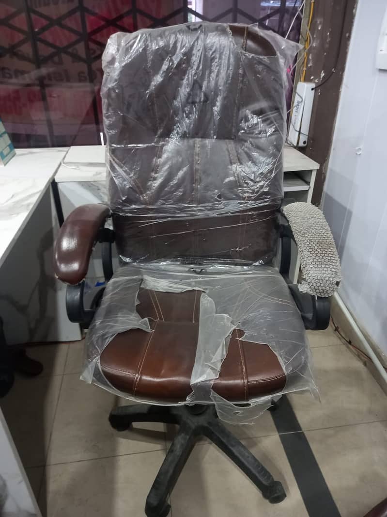 Office Executive Chair like Brand New Available for Sale 0