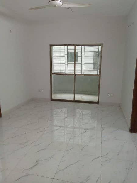 Daniyal Tower Flat for Rent 1