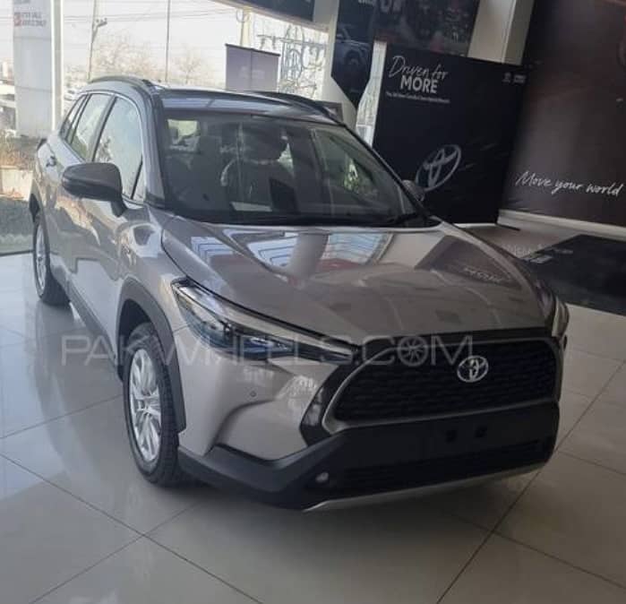 Toyota Corolla Cross HEV X 2024 6