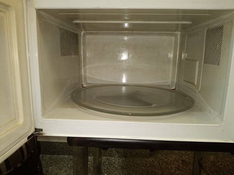 Samsung Microwave oven 1