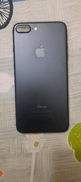 Iphone 7 plus 128 GB Pta approved (URGENT SALE) 2